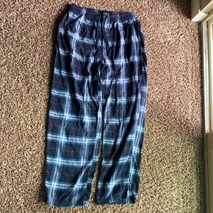 Men’s plaid sweatpants
